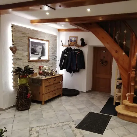 Biobauernhof Tonimortl Farm stay