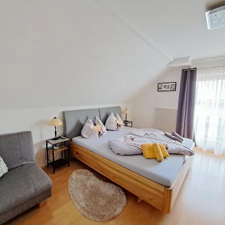 Biobauernhof Tonimoertl