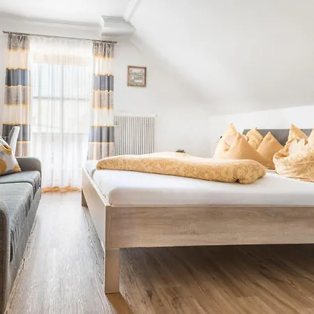 Farm stay Biobauernhof Tonimortl Mariapfarr