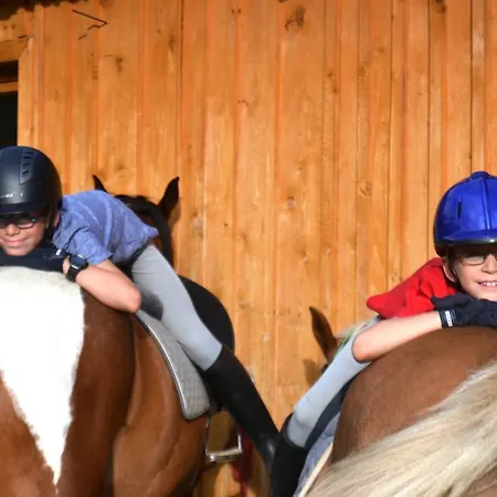 Biobauernhof Tonimoertl